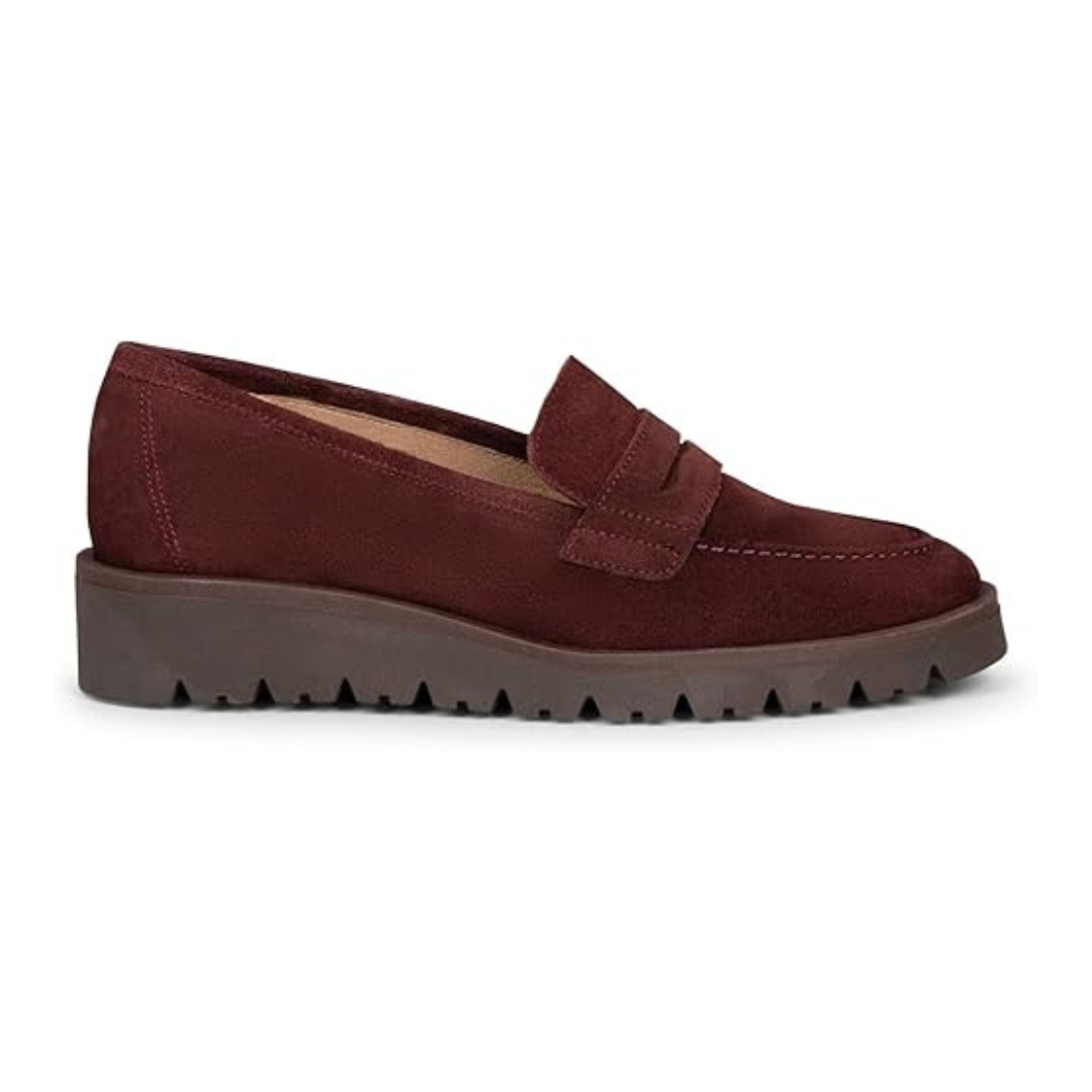 Női mokaszin cipő sarokkal