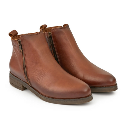 Elegáns, alacsony sarkú bokacsizma nőknek®