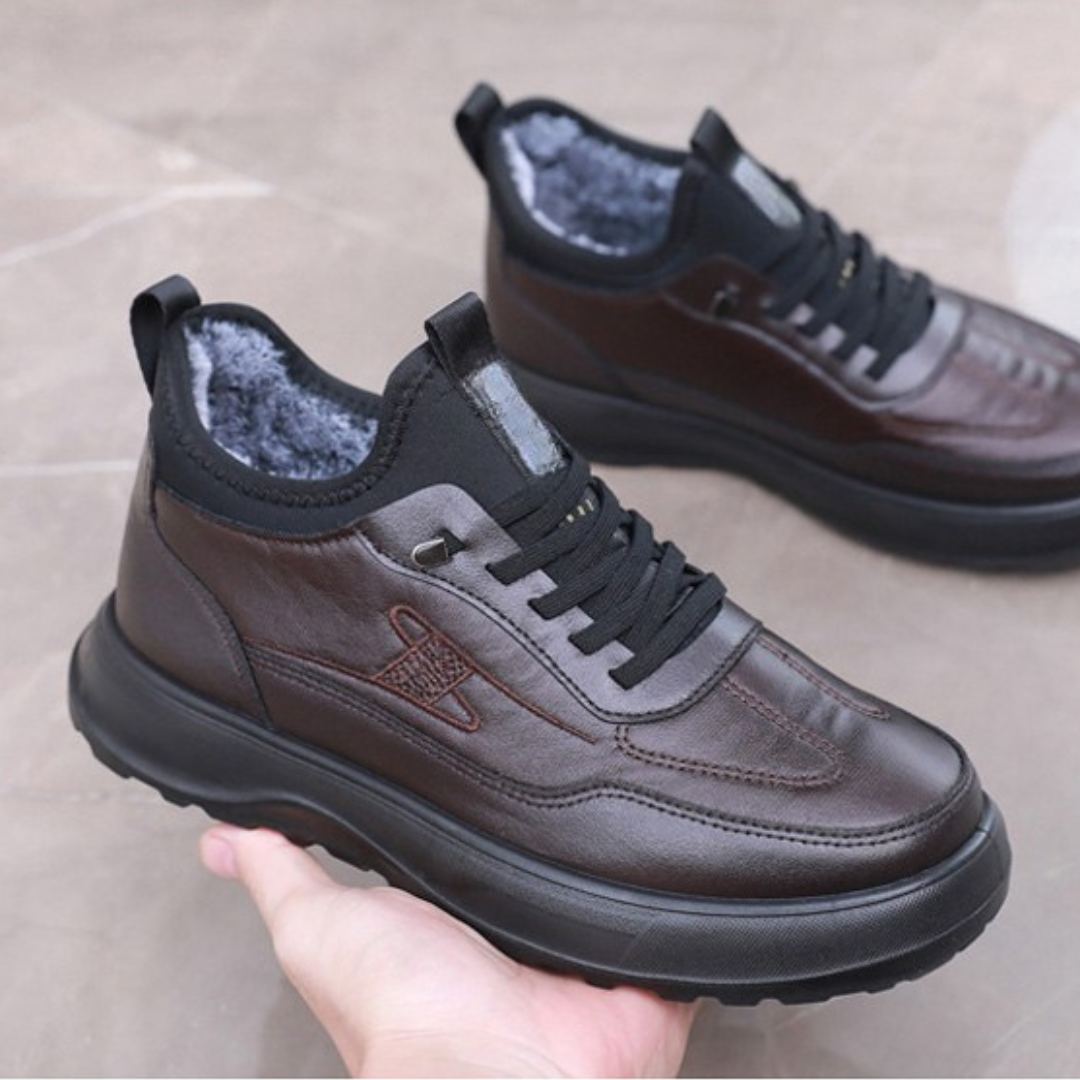 Férfi polárbélésű cipők