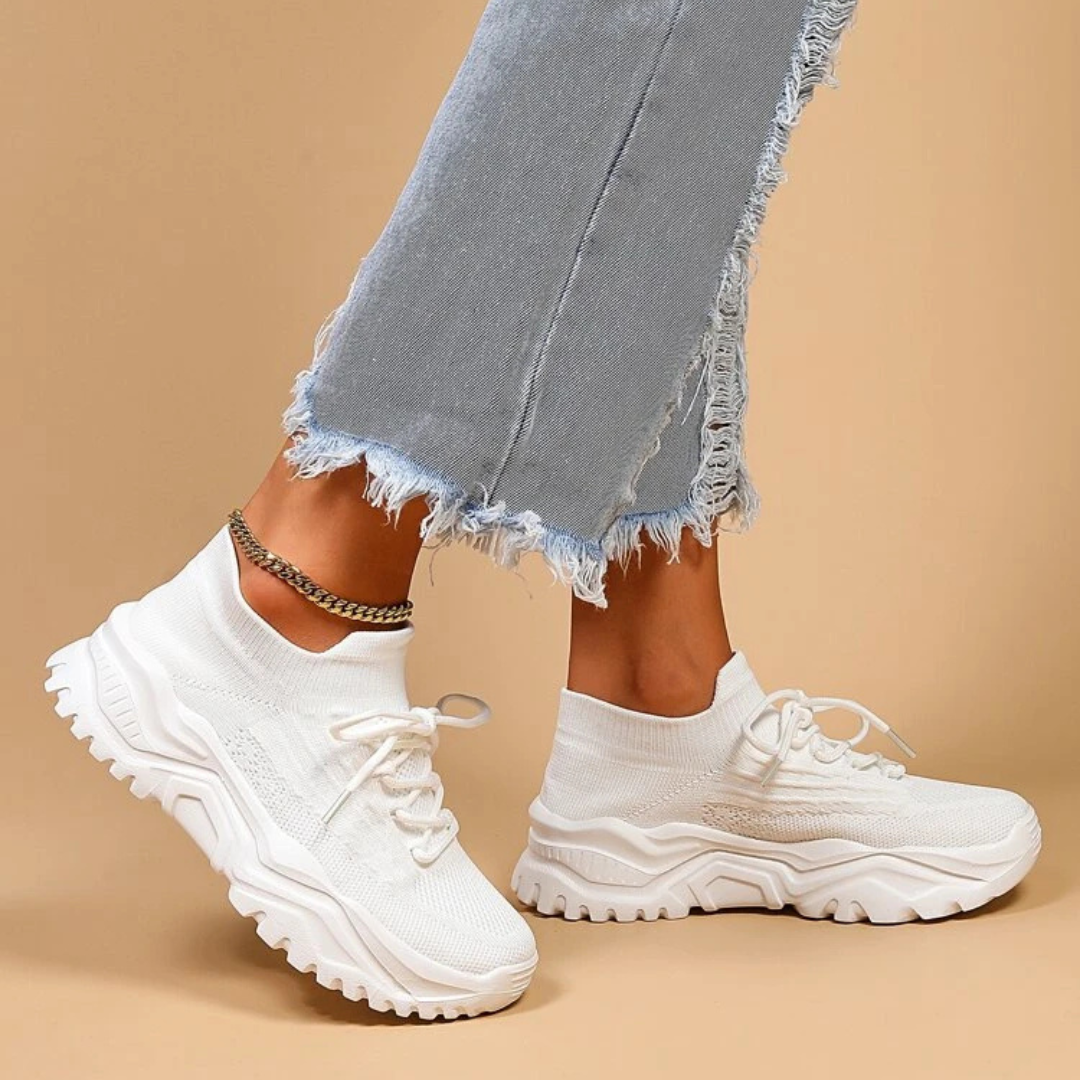 Minimalista cipők elülső fűzővel nőknek