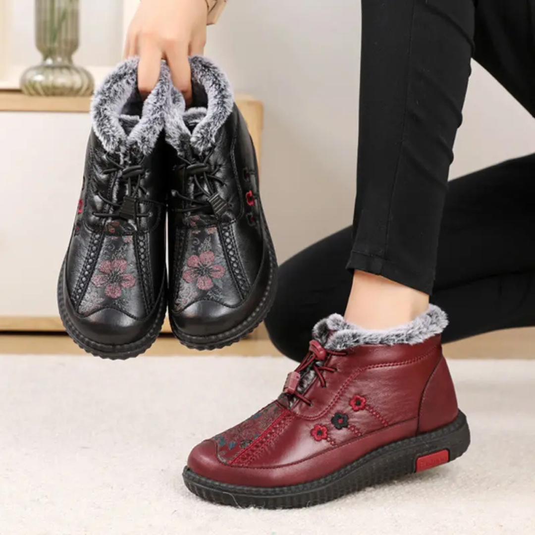 Kézzel készített, csúszásgátló talpú bőr csizma nőknek®