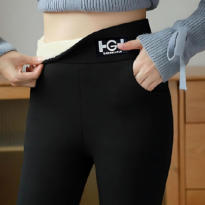 Női Thermo Slim Fit nadrág zsebekkel